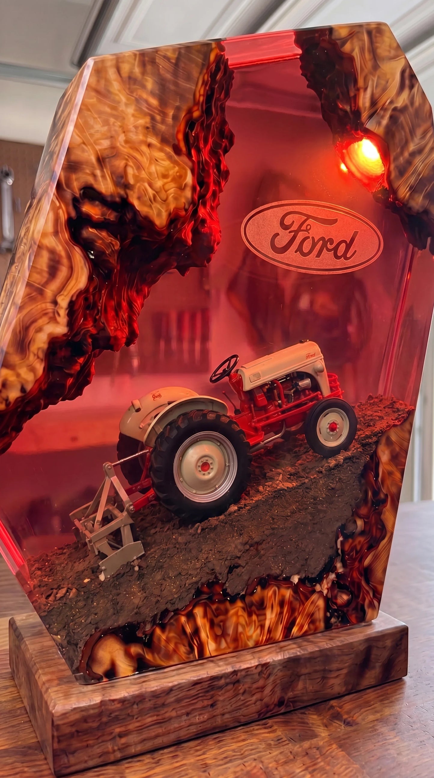 Ford 8N (PRE-ORDER)