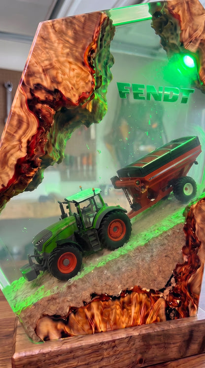 Fendt 1050 Vario (PRE-ORDER)